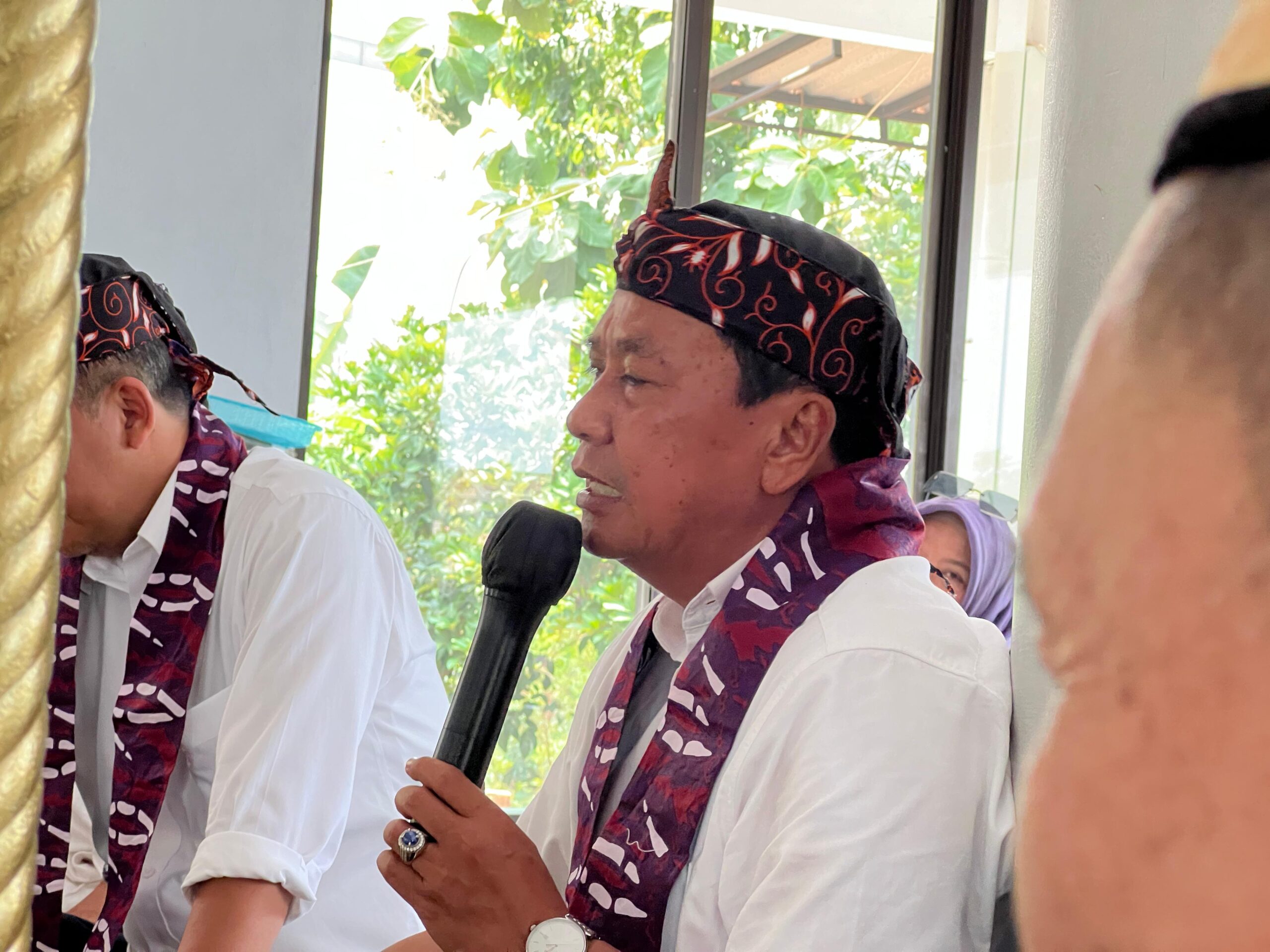 Maesyal Rasyid Ziarah ke Makam Raden Aria Wangsakara